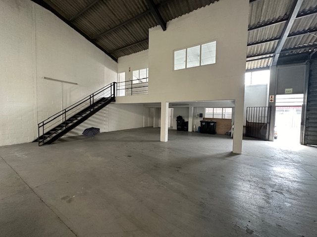 To Let commercial Property for Rent in Retreat Industrial Western Cape